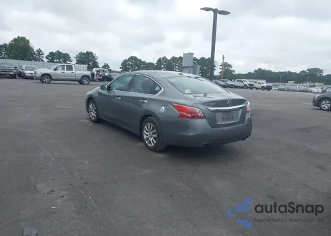 2015 Nissan Altima 2.5/2.5 S/2.5 Sl/2.5 Sv из США, поврежденный, VIN 1N4AL3AP4FC286389